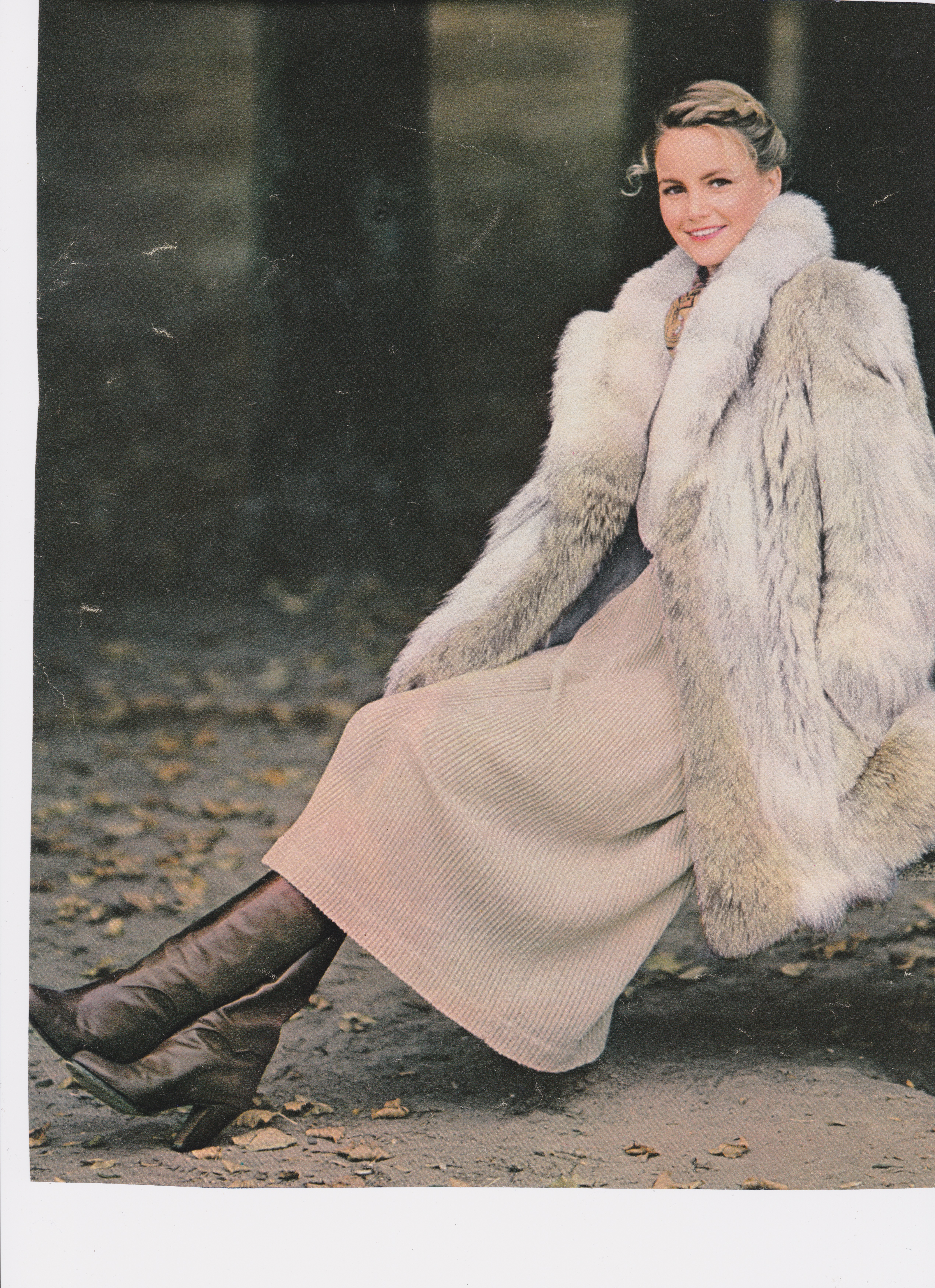 tonya-paris-fur-79